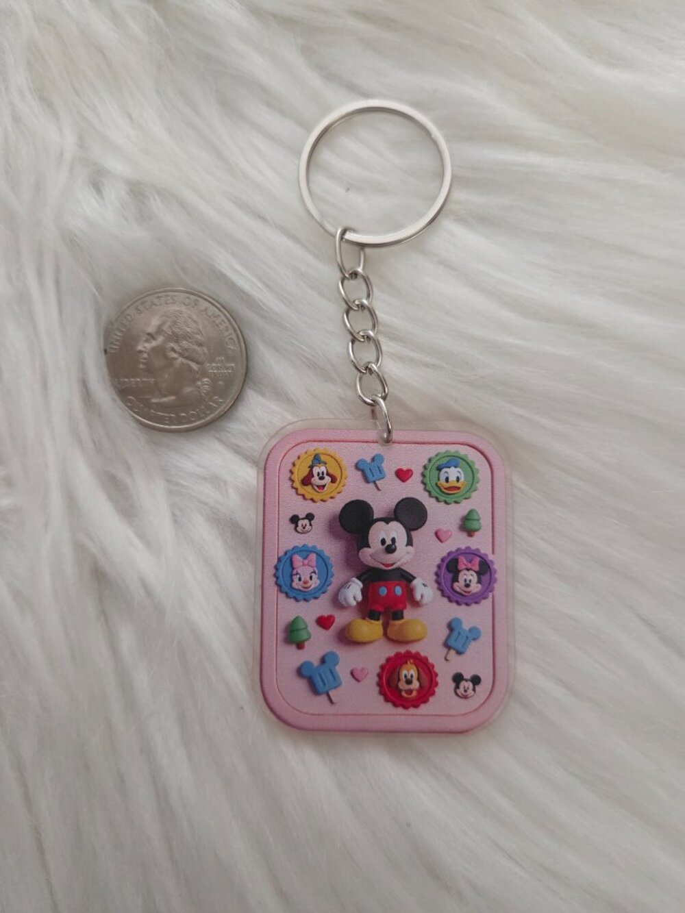 Mickey Mouse Character Design Keychain - Picture 3 of 6